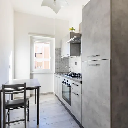 Il Traghetto Apartment *